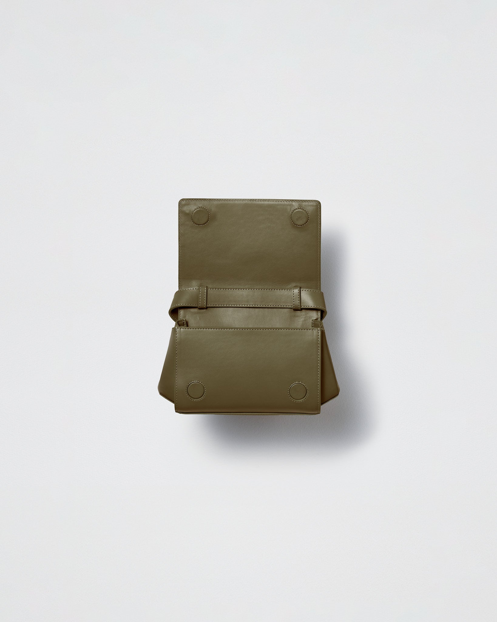 MATTI LITTLE OLIVE